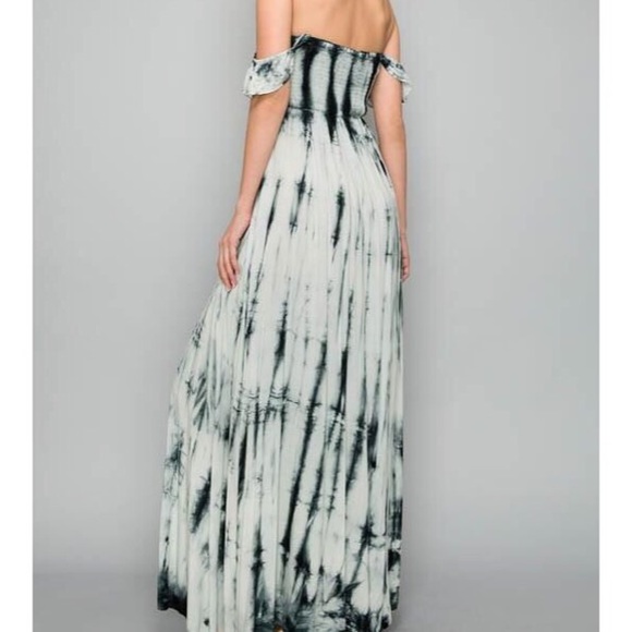 Maxi Dress - Picture 3 of 3